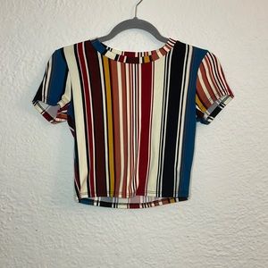 Vertical stripe short sleeve crop top